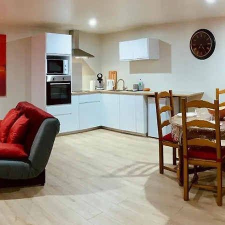 Gignac - Superbe Cocon Independant Avec Balneo Et Jardin Appartement Buitenkant foto